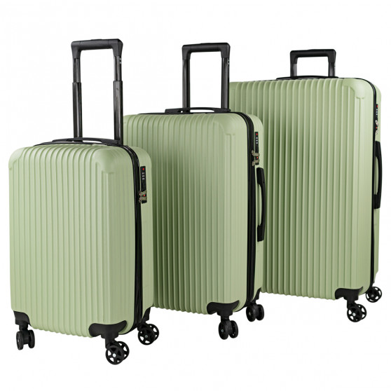 Medium rigid/soft suitcases with a capacity of L