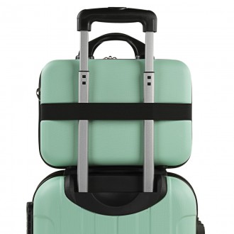 Havel rigid medium suitcases with L capacity