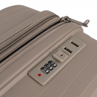 Itaca Cabin Suitcase