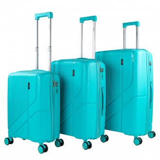 Medium hard/soft suitcases with a capacity of L