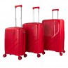 Medium hard/soft suitcases with a capacity of L