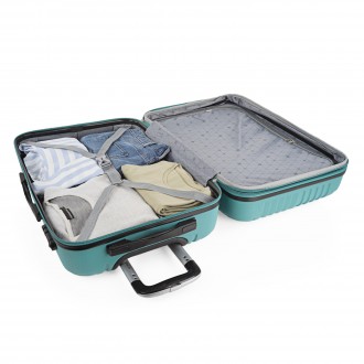 Medium Sevron rigid suitcases with L capacity