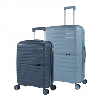 Set of 2/3 suitcases...