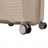 Medium rigid/soft suitcases with a capacity of L