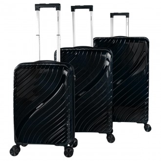 Medium rigid/soft suitcases with a capacity of L