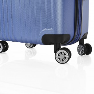 Medium Sevron rigid suitcases with capacity of 68 L