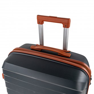 60Cm Reisekoffer Itaca Sena