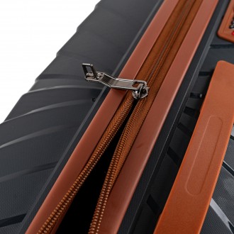 60Cm Suitcase Itaca Sena